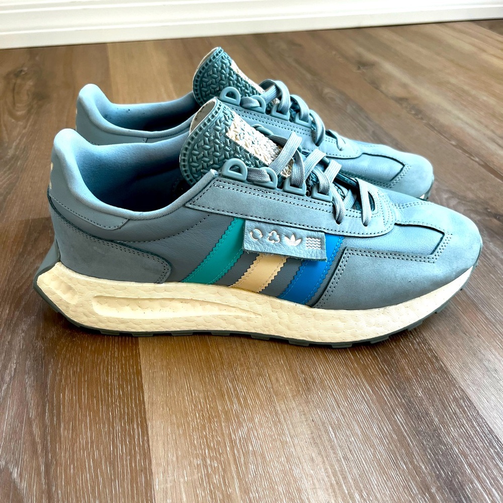 Adidas Retropy E5 GZ4624 men's running trainingShoes - Magic Grey/App Sky Rush